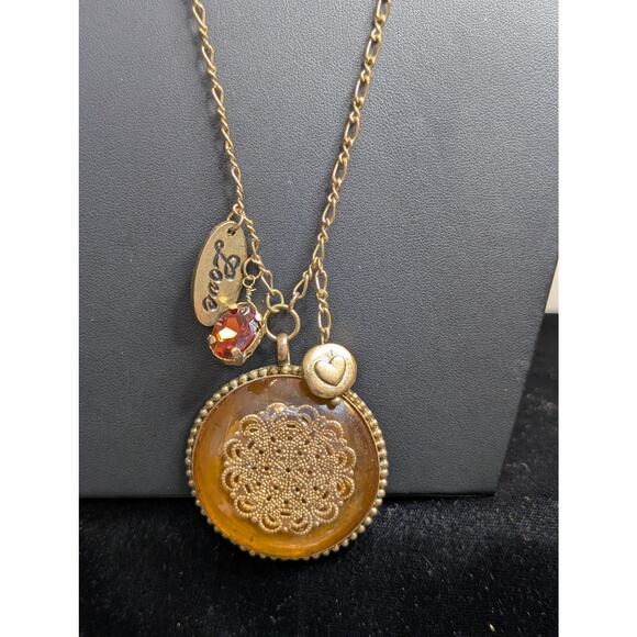 Antiqued Gold Tone Pendant Multi-Charm Long Chain 29.5"-31.5" Necklace - Picture 3 of 7